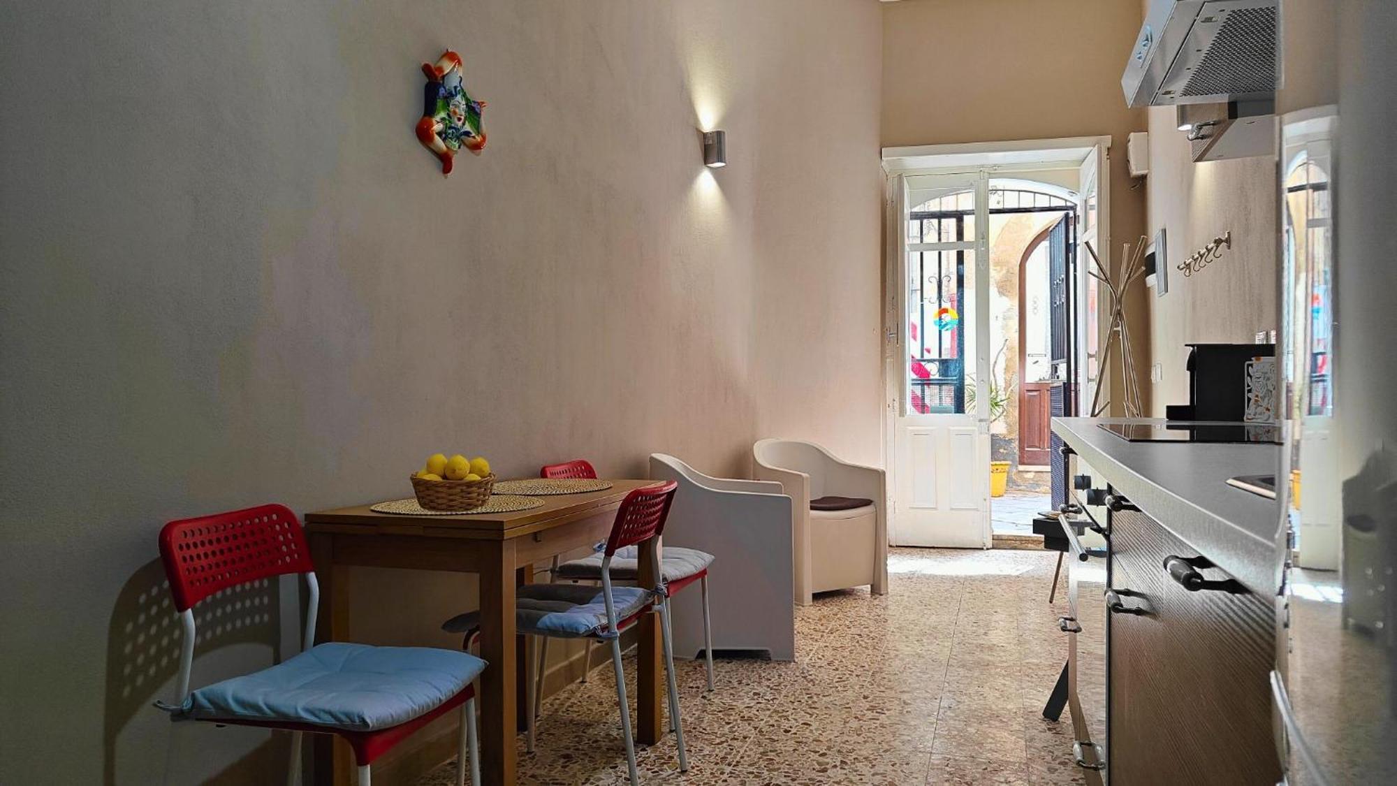 Delizia House Ortigia,Centro Citta, Vicino Al Mare Leilighet Syracuse Eksteriør bilde